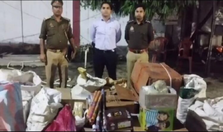 दिवाली से पहले भारी मात्रा में अवैध पटाखों की बरामदगी, दो गोदामों के करीब 10 क्विंटल विस्फोटक जब्त