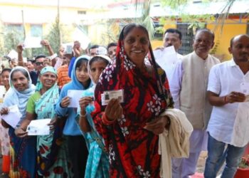 छत्तीसगढ़ में मतदान PHOTO