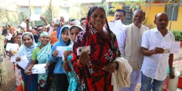 छत्तीसगढ़ में मतदान PHOTO