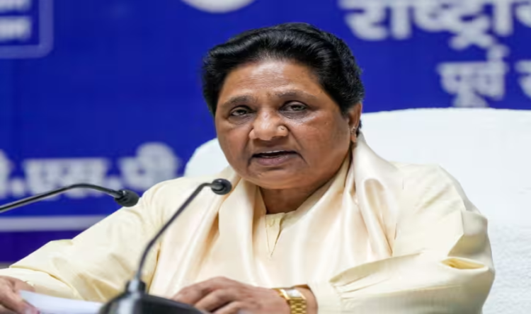 MayawatI PHOTO