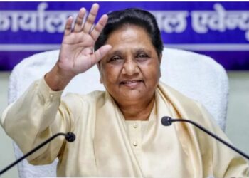 BSP will contest alone in the Lok Sabha elections, Mayawati made a big announcement regarding the upcoming Lok Sabha elections. Press conference