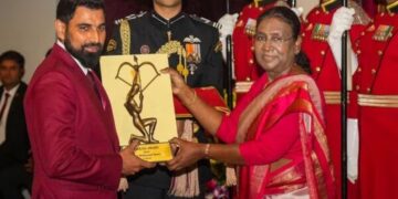 Sports Awards: Indian fast bowler Mohammed Shami honored with Arjuna Award, know how many cricketers have received this honor so far...