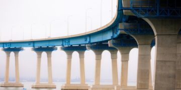 Mumbai Trans Harbor Link: Prime Minister Narendra Modi will inaugurate Mumbai Trans-Harbor Link today, know what is the specialty of the bridge