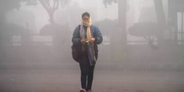 Weather Update: Cold wave continues in the capital, know how the weather is today राजधानी में ठंड का प्रकोप जारी, जानिए कैसा आज का मौसम