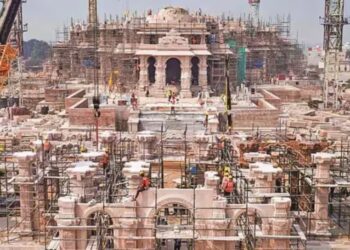 Ram Mandir : अयोध्या में राम उत्सव के दौरान आधे दिन की छुट्टी, जानिए किन राज्यों में क्या-क्या बंद रहेगा