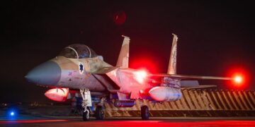 Iran-Israel Conflict: इजराइल ईरान का जवाब देने के लिए तैयार, क्या तीसरा विश्वयुद्ध खड़ा है दुनिया के द्वार?