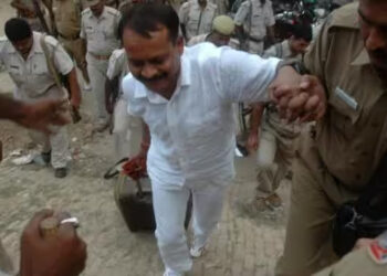 Munna Bajrangi:प्लांड मर्डर था मुन्ना बजरंगी हत्याकांड, जिसमें चार पिस्टल और दस गोलियां मारी गईं।CBI चार्जशीट में चौंकाने वाला खुलासा