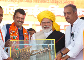 PM in Maha: आज महाराष्ट्र में तीन रैलियों से मराठा भूमि जितने उतरे मोदी, विपक्ष का होश उड़ा, जानिये का बोले