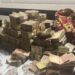 Bhopal News: कारोबारी के घर से नोटों का भंडार निकला, इतना कैश देख पुलिस भी हैरान