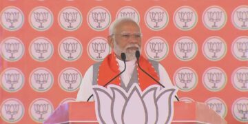 Lok Sabha Elections:मोदी ने कहा “पाकिस्तान शहजादे को PM बनाने के लिए उतावला,  कांग्रेस मर रही है और पाकिस्तान रो रहा
