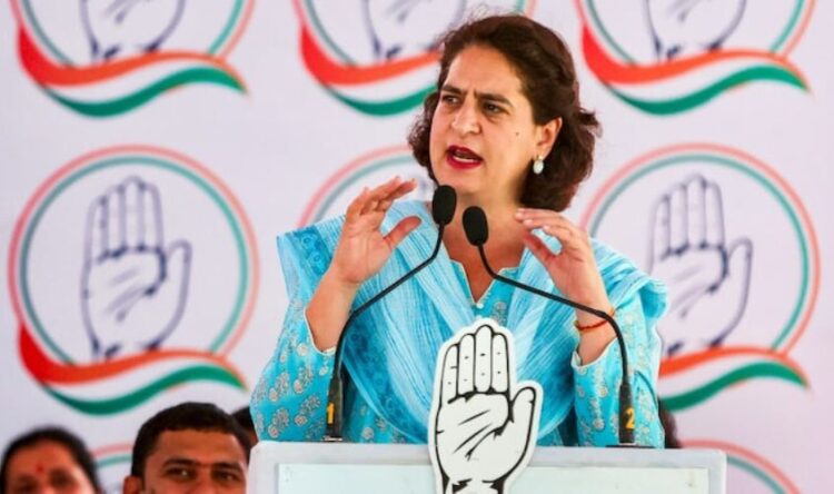 priyanka-gandhi-will-command-amethi-rae-bareli-will-campaign-in-support-of-her-brother