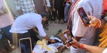 UP News: मौत भी नहीं मिटा पाई प्यार, प्रेमी ने मृत प्रेमिका से रचाई शादी, फिर दुल्हन की ऐसे हुई विदाई