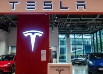 Tesla showroom Mumbai launch