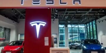 Tesla showroom Mumbai launch