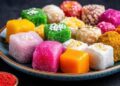 Toxic Food Colors: रंग-बिरंगे खाने का कड़वा सच,चीन के स्कूल में हुआ हादसा एक बड़ा सबक