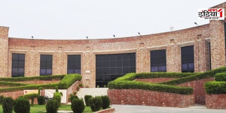 JNU Fee Reduction