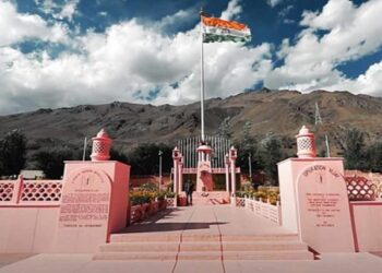 Kargil Vijay Diwas 2025 tribute to Indian army heroes