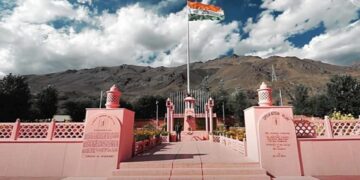 Kargil Vijay Diwas 2025 tribute to Indian army heroes