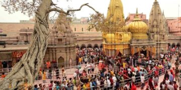 क्या है काशी विश्वनाथ ज्योतिर्लिंग की पावन कथा जानिए भगवान शिव का यह प्रिय धाम कैसे बना