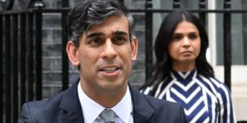 Ex British prime minister : ऋषि सुनक कहां करेंगे नौकरी, मिली कौन सी ज़िम्मेदारी है कितनी होगी salary