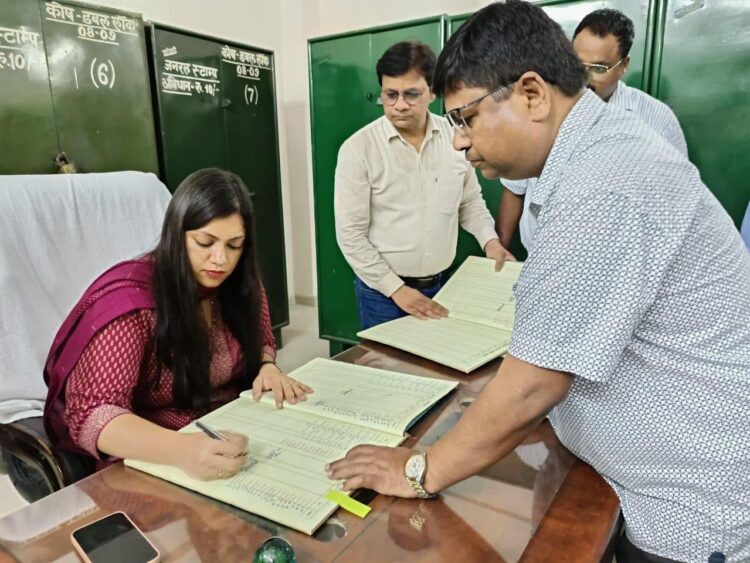 Noida DM Medha Rupam