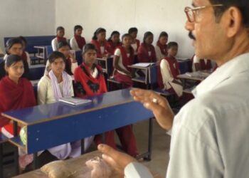 UP principal suspended for making driver teach students