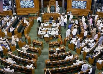Jan Vishwas Bill 2025: क्या बनेगा कारोबार और आम लोगों के लिए राहत का बिल, जिंदगी को आसान बनाने की नई पहल