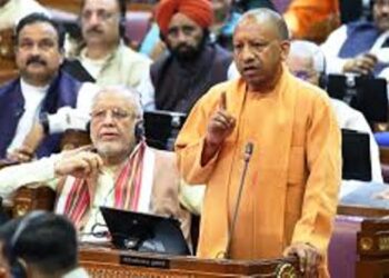 9 साल बाद योगी सरकार ने मंत्री और विधायकों को दिए ये गिफ्ट, बढ़ गई सैलरी और भत्ता, जानें किसे क्या मिला