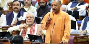 9 साल बाद योगी सरकार ने मंत्री और विधायकों को दिए ये गिफ्ट, बढ़ गई सैलरी और भत्ता, जानें किसे क्या मिला