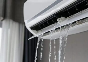 AC Tips: बरसात में AC चलाते हैं, कौन से संकेतों को न करें नजरअंदाज वरना हो जाएगा बड़ा नुकसान