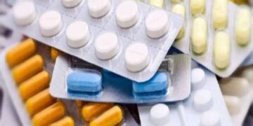 Life-Saving Medicines: घर पर रखें कुछ ज़रूरी दवाएं, बचा सकती हैं आपकी जान, जानिए कब और कैसे करें इनका इस्तेमाल