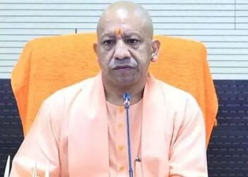 Chief Minister Yogi Adityanath: का बड़ा ऐलान,युवाओं को न्यूनतम वेतन की मिली गारंटी, श्रमिकों के भी अधिकार होंगे सुरक्षित