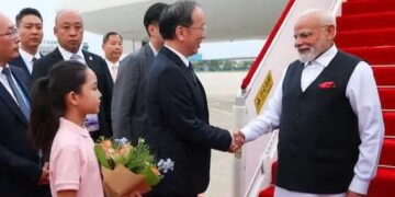 PM Modi China Visit: पीएम मोदी पहुंचे चीन, SCO समिट में होंगे शामिल,शी जिनपिंग और पुतिन से होगी मुलाकात
