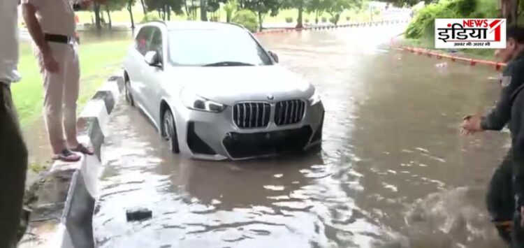 Delhi Weather Red Alert