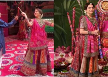 Navratri 2025: अंबानी परिवार का पारंपरिक और शाही अंदाज़, नीता अंबानी ने मां अंबा की पूजा में बहुरंगी बनारसी लहंगे से लूटी महफिल