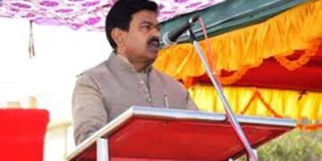 UP News: सीएम योगी के इस मंत्री पर भड़के अजय मिश्र टेनी, कहा ‘सैकड़ों गांव डूबे, फिर भी मंत्री जी को नहीं दिखी बाढ़’