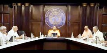 सीएम योगी ने 1.86 करोड़ लोगों को दिया दिवाली का तोहफा, फतेहपुर-झांसी में होगी दो नए निजी विश्वविद्यालयों की स्थापना