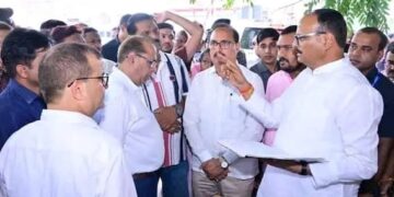 Diarrhea Cases in Lucknow : जानकीपुरम में डायरिया का प्रकोप, स्वास्थ्य विभाग अलर्ट पर डिप्टी सीएम ने किया निरीक्षण