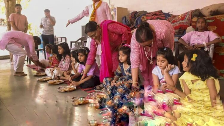 Navratri 2025 Maha Ashtami Kanya Pujan