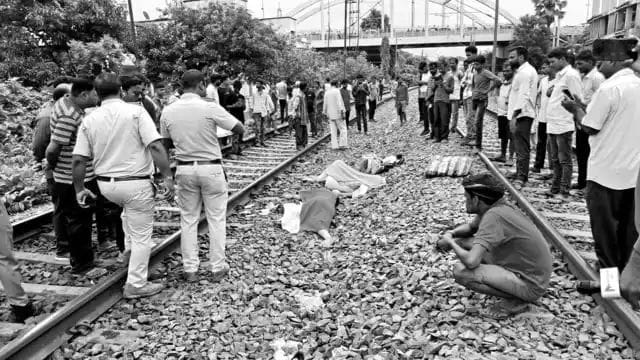 Muzaffarpur train accident two sisters death