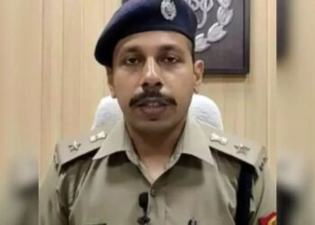 UP में कितने IPS का हुआ तबादला, लखनऊ DCP सेंट्रल के पद से हटाए गए आशीष श्रीवास्तव  जानिए किसको मिली कमान