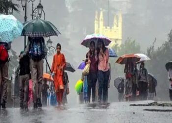 Monsoon Alert: देशभर में फिर बरसेगा मानसून जोरदार हुई वापसी, कई राज्यों में भारी बारिश, आंधी और ओलावृष्टि का अलर्ट जारी