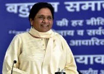 मायावती ने बता दिया किस वजह से उन्होंने योगी सरकार की तारीफ, जानें BSP की बैठक से क्यों दूर रहे आकाश आनंद