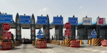 Lucknow Agra expressway toll bonus issue