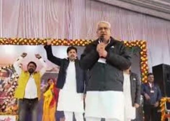बरेली हिंसा पर योगी के मंत्री ने कर दिया एलान, ‘इतनी लाठियां बरसेंगी कि दंगा करना भूल जाएंगी दंगाईयों की सात पुश्ते’