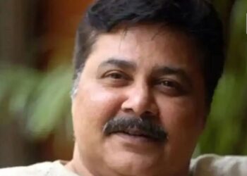सतीश शाह के अंतिम संस्कार में उमड़ा सितारों का सैलाब, दिलीप जोशी और रुपाली गांगुली दिखे गमगीन