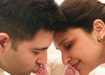 फैंस का इंतजार खत्म! परिणीति-राघव ने किया बेबी बॉय का नाम रिवील, शेयर की प्यारी फोटो