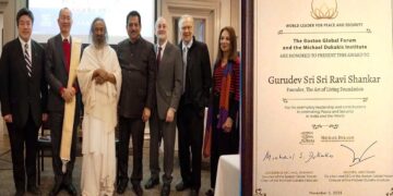 ‘वर्ल्ड लीडर फॉर पीस एंड सिक्योरिटी अवार्ड-2025’ से सम्मानित हुए आध्यात्मिक गुरु श्री श्री रविशंकर