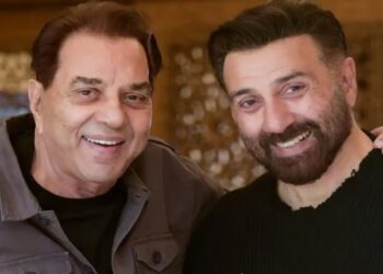 धर्मेंद्र की तबीयत में सुधार, सनी देओल बोले – “डॉक्टर लगातार निगरानी कर रहे हैं”