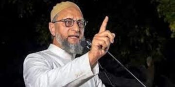 कौन है ‘वो’ जिसने नीतीश कुमार और ओवैसी के बीच करवाई फ्रेंडशिप, लगी मुहर अब NDA को समर्थन देंगे AIMIM चीफ